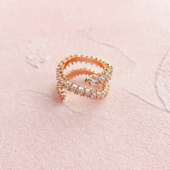 🎉🎉HP🎉🎉Kendra Scott Beck Rose Gold Ring - Picture 2 of 3
